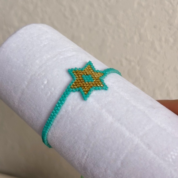 Handbeaded Blue Star of David Adjustable Bracelet fits for any wrist size - Picture 4 of 4